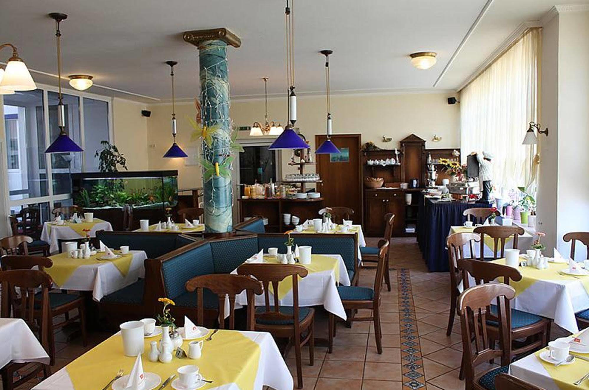 Hotel Meerzeit Binz Exterior photo